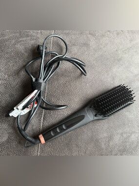 Black Electric Hair Straightening Brush with Rose Gold Accent